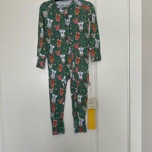 Green Holiday Onesie with Bear and Snowflake Print
